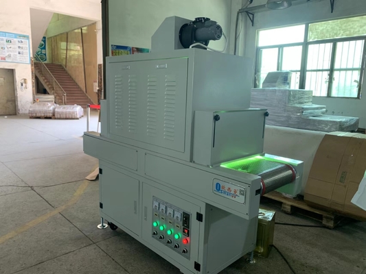 효율적인 UV LED 경화 기계와 빛 300mm * 300mm * 400mm 용량