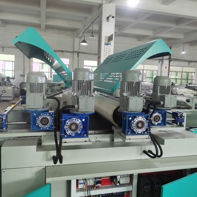 PVC 및 ACP에 대한 2 롤 코팅 솔루션: 사용자 지정 설정으로 비용 효율적이고 흠없는 페인트 마무리