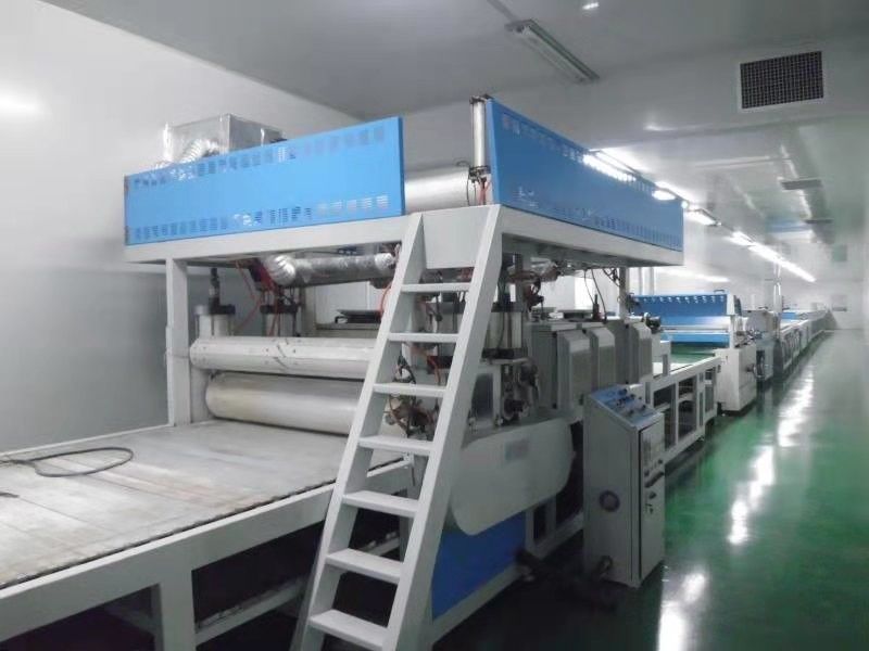 자동 엠보싱 프레스머 머신, 600mm 최대 엠보싱 너비, 20 kN/m 최대 선형 압력