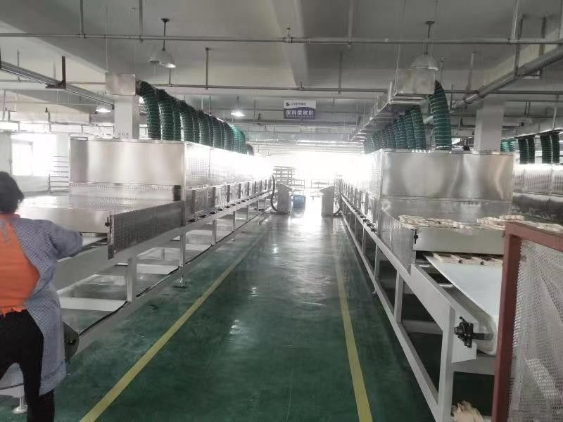 1-10T/h 용량 마이크로 웨브 진공 건조 장비 - 380V 전압