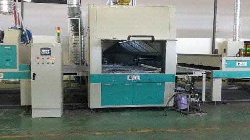 살포 코팅 기계 Mitsubishi 자동 귀환 제어 장치 모터 W920mm 180m/Min