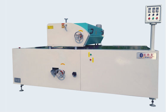 페인트 코팅 롤러 코팅 장비 1800*1000*1200mm 공기 압력 0.4-0.6Mpa